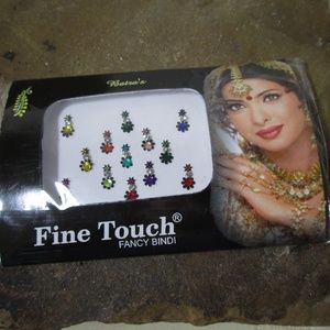 Fine Touch Fancy Bindi 13 stickers 1805